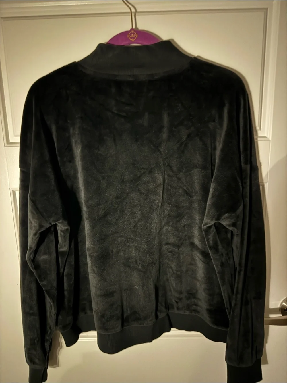 Michael Kors Black Velvet Velour Mock Neck Pullover Sweatshirt Size XL unisex
